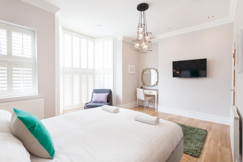 Beachpad Escape B&B Brighton Room photo